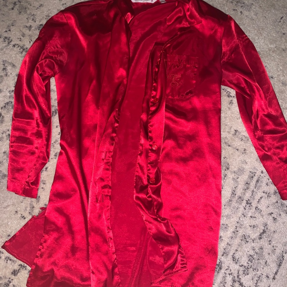 Victoria’s Secret night shirt